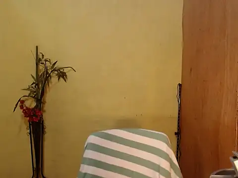 HottestLadyYuna online show from 04.24.26