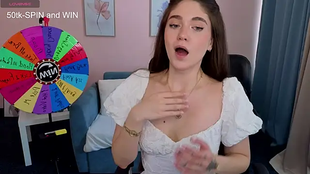 SunnyBloss online show from 06.18.26