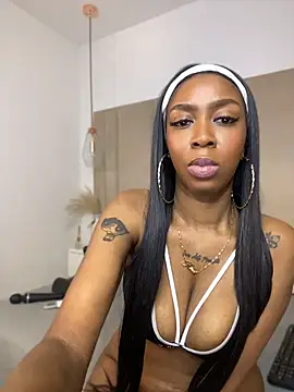 SarayCortez online show from 07.02.26