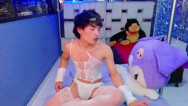 IsaacNovaa online show from 05.30.26