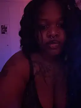 Snapshot of Nyla_xox chatting on 05.23.26 Nyla xox online show from 05.23.26