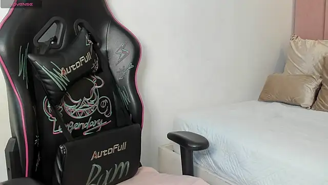 natalia vela online show from 07.04.26