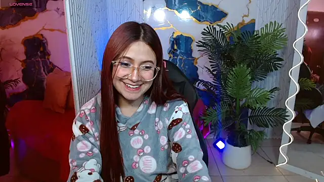 Snapshot of Tiiana_tay chatting on 05.03.26 Tiiana tay online show from 05.03.26