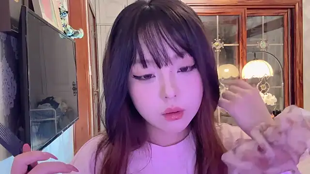 thelittlexx online show from 05.08.26