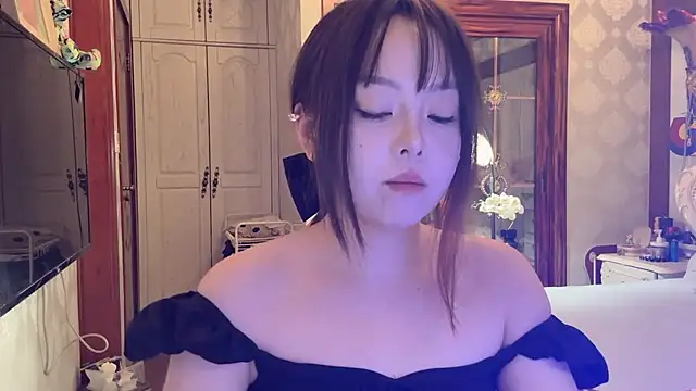 thelittlexx online show from 06.12.26