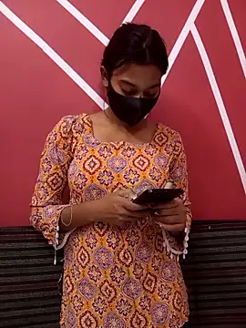 Snapshot of Students12th chatting on 04.13.26 Students12th online show from 04.13.26