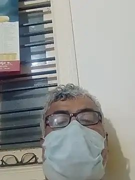 Snapshot of mature55 chatting on 05.26.26 mature55 online show from 05.26.26