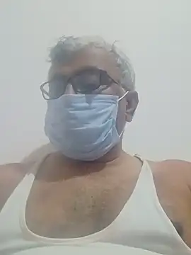 Snapshot of mature55 chatting on 05.29.26 mature55 online show from 05.29.26