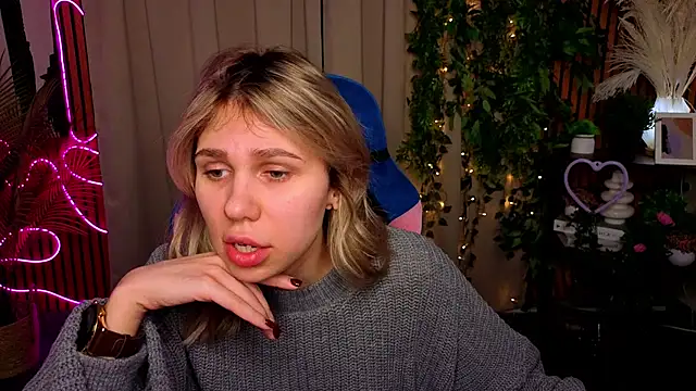 DebbieCobb online show from 03.30.26