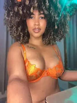 Snapshot of Kendra_curly chatting on 07.11.26 Kendra curly online show from 07.11.26
