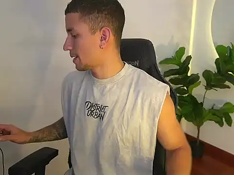 Thin tommy01 online show from 05.18.26