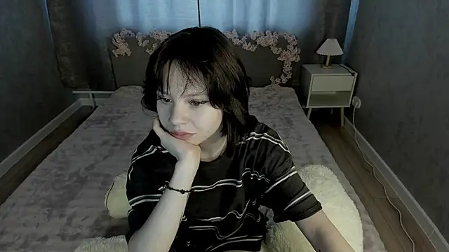 Loly Cuttie online show from 05.22.26
