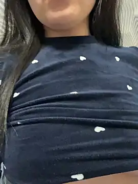 Velliaa online show from 04.08.26