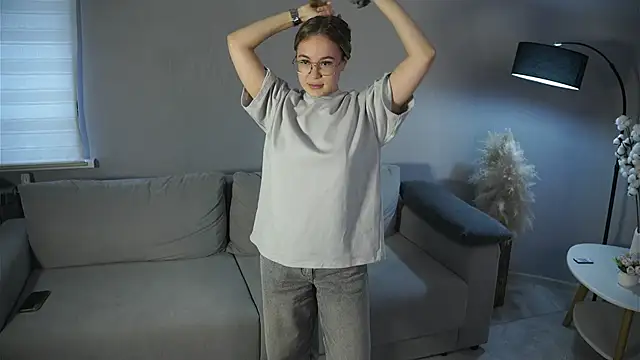 Snapshot of DanutaCasad chatting on 03.27.26 DanutaCasad online show from 03.27.26