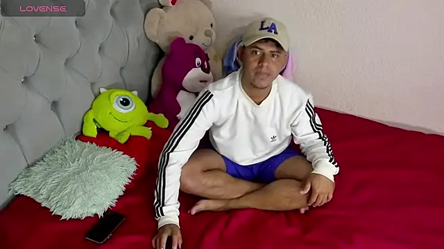 Snapshot of Zaym_Liam chatting on 03.30.26 Zaym Liam online show from 03.30.26