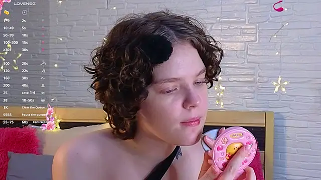 Snapshot of Amely_Muerte chatting on 04.23.26 Amely Muerte online show from 04.23.26