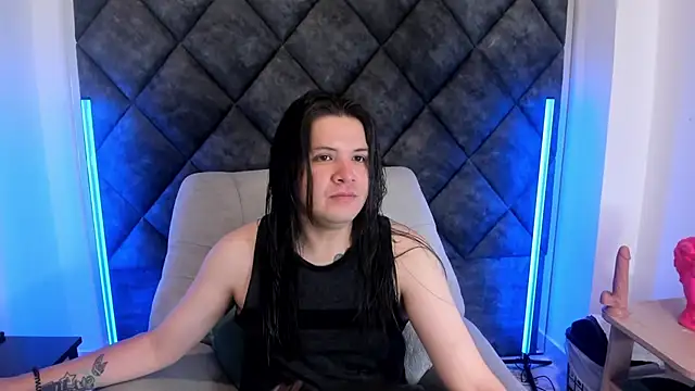 Snapshot of MatthewDavis_ chatting on 04.16.26 MatthewDavis online show from 04.16.26