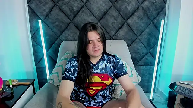 Snapshot of MatthewDavis_ chatting on 04.29.26 MatthewDavis online show from 04.29.26