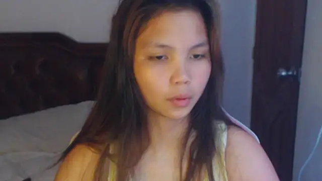 Snapshot of sweet_21_1 chatting on 04.16.26 sweet 21 1 online show from 04.16.26