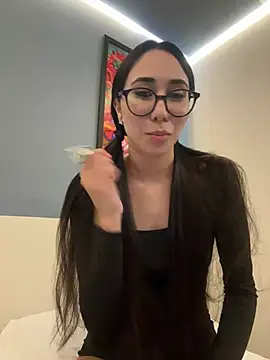 juliacosta online show from 04.07.26