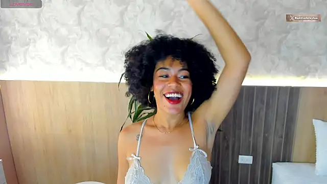 baddie delaylaa online show from 04.27.26