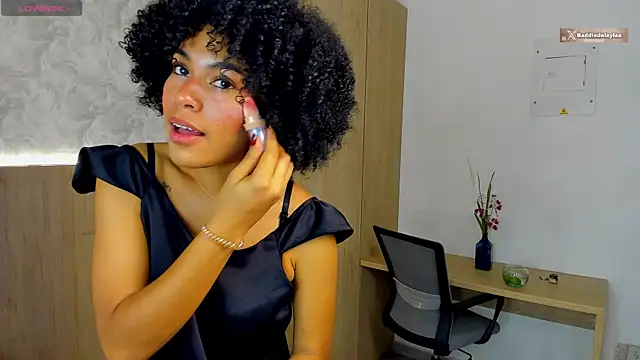 baddie delaylaa online show from 05.07.26
