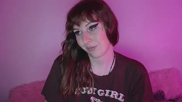 April  kittyy online show from 05.18.26