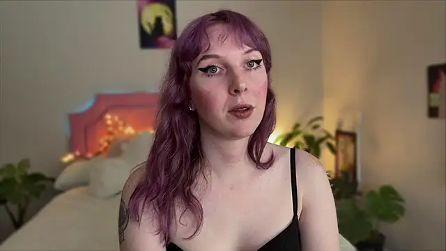 April  kittyy online show from 07.22.26