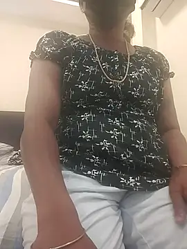 tamilponnu 05 online show from 07.25.26