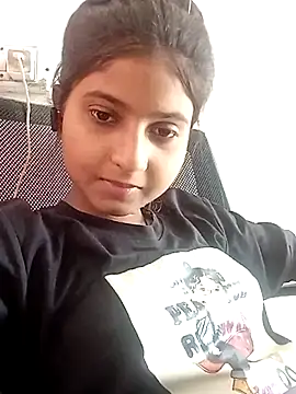 TANU01990 online show from 04.01.26