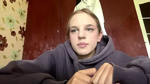 Snapshot of CindyOzga chatting on 03.28.26 CindyOzga online show from 03.28.26