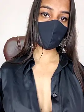 Snapshot of SIYA-143_ chatting on 04.30.26 SIYA-143 online show from 04.30.26
