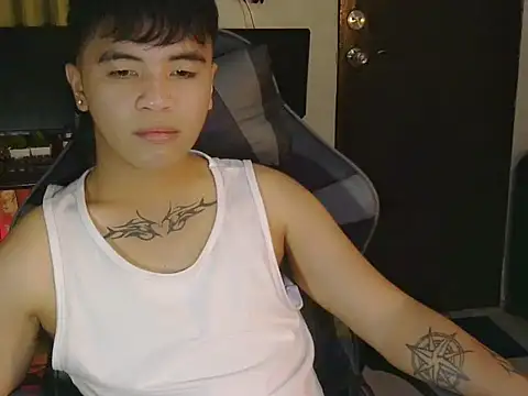 Untouchable Bromancexxx online show from 04.30.26