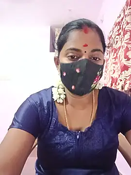 Snapshot of tamilratchasii chatting on 06.26.26 tamilratchasii online show from 06.26.26