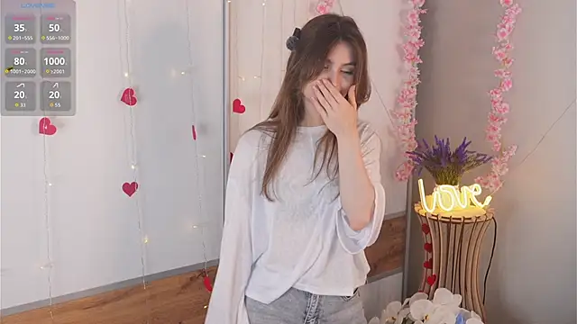 CherlyGuss online show from 06.09.26