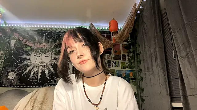 DancingDancingLove online show from 03.27.26