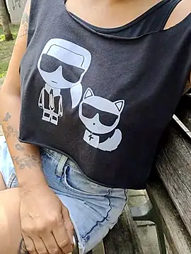 Medusa Kitty online show from 03.31.26