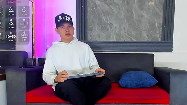 Robert smith26 online show from 04.10.26