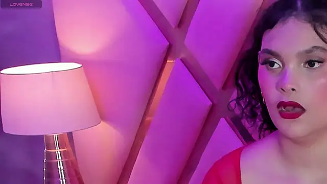 Snapshot of KeilynValencia chatting on 04.07.26 KeilynValencia online show from 04.07.26