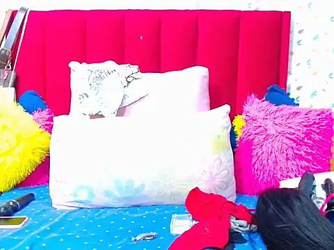 Cherrybootyofjoy86 online show from 06.18.26