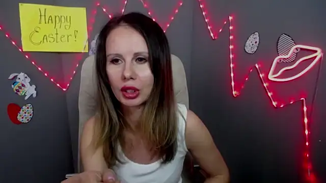 ElsaFrey online show from 04.03.26