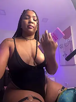 madisoncurt  online show from 05.19.26