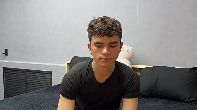 MaxWoolf online show from 05.24.26