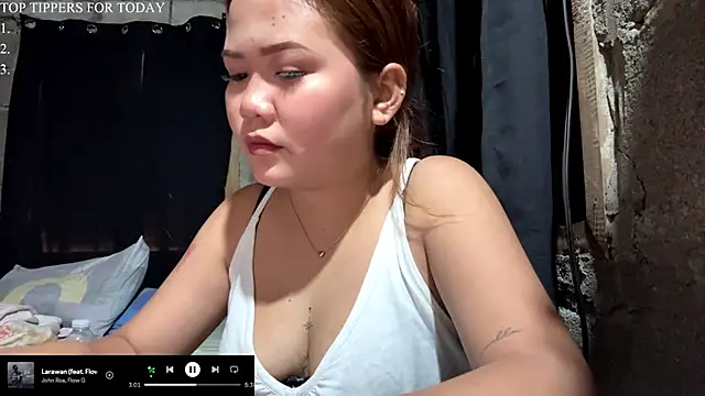 Snapshot of PeachySweetDoll chatting on 05.24.26 PeachySweetDoll online show from 05.24.26