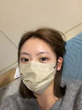 Snapshot of zhuzhu8023 chatting on 04.07.26 zhuzhu8023 online show from 04.07.26