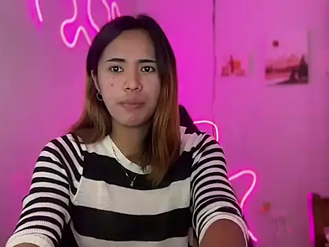 Snapshot of _Flirtyprincess_ chatting on 05.12.26 Flirtyprincess online show from 05.12.26