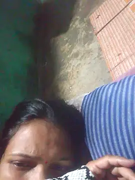 Snapshot of riyaa_sexyy chatting on 04.03.26 riyaa sexyy online show from 04.03.26