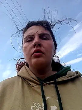 Snapshot of HettySouressx chatting on 04.06.26 HettySouressx online show from 04.06.26