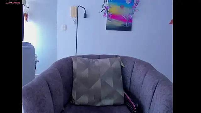 bypeach online show from 04.10.26