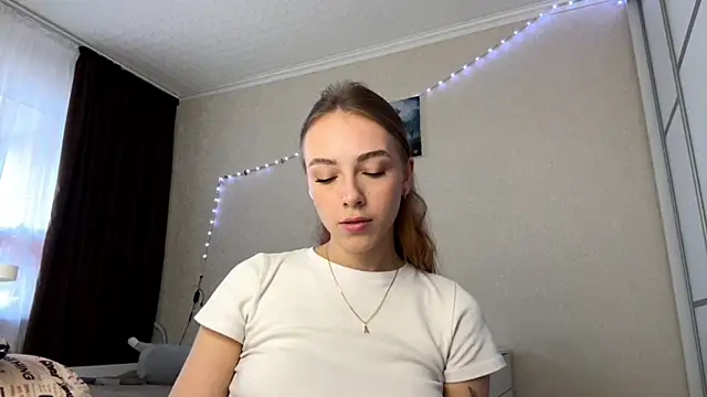 EvaMerci online show from 03.30.26